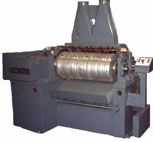 Moulded slab gang slitting machine